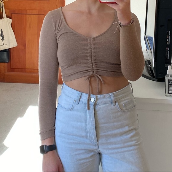 ARITZIA WILFRED FREE crop top - Picture 1 of 2